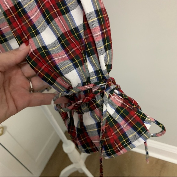 NWOT Victoria Dunn Top - Size Medium - Picture 4 of 7